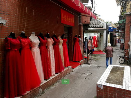 深圳婚纱礼服一条街 深圳婚庆礼服一条街
